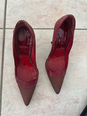 Givenchy logo shoes monogram heels Pointed Toe Pumps